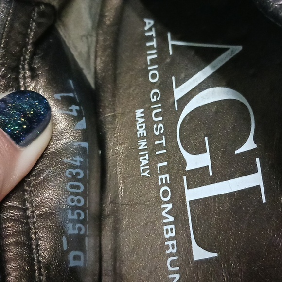 AGL 41 Flats - Picture 3 of 7